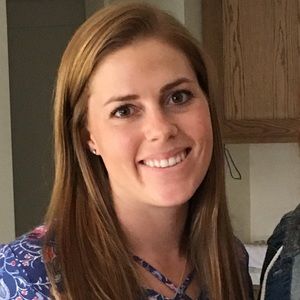 Meet your Posher, Abby